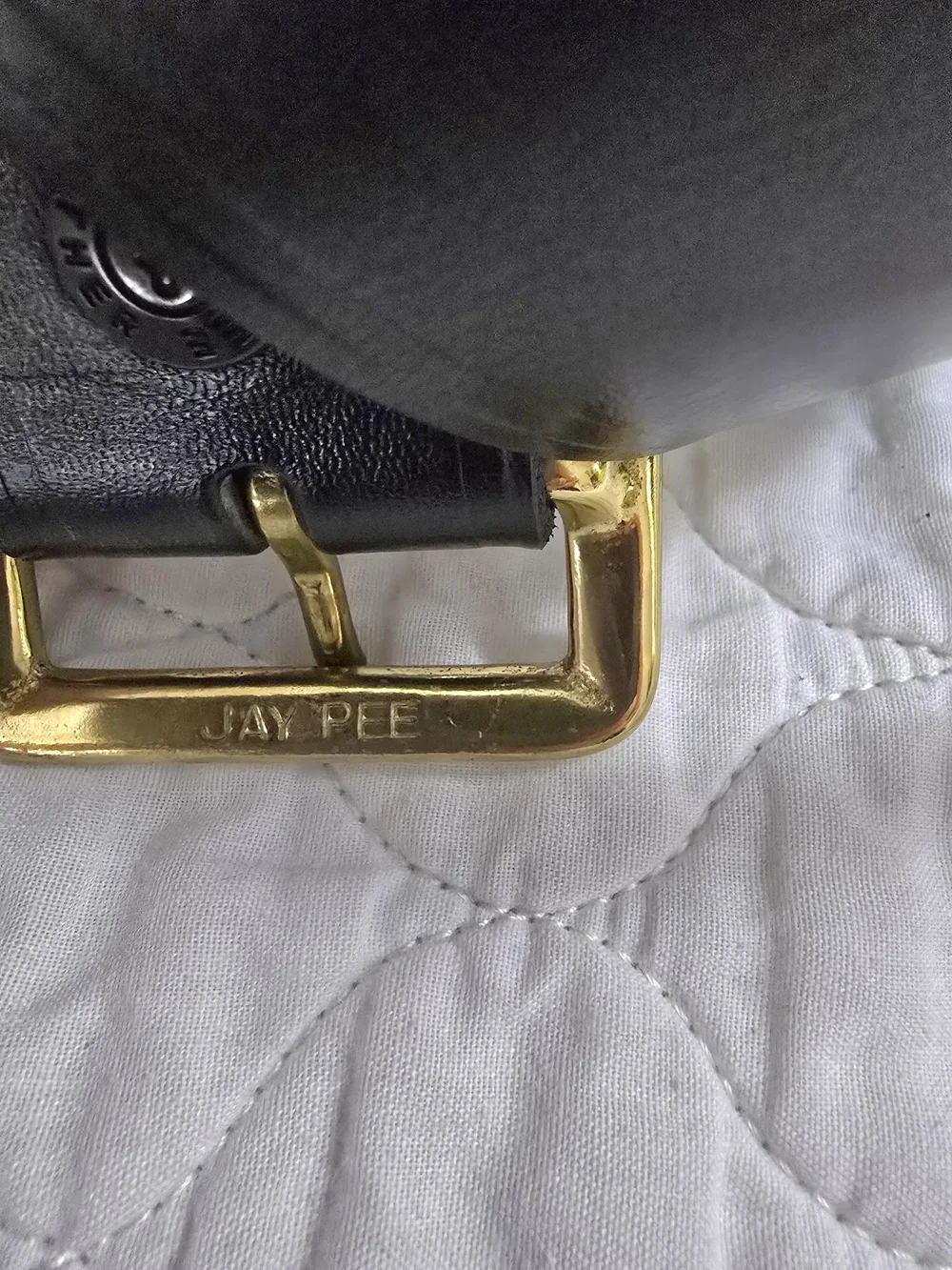 NWOT JayPee Men's Size 44 Black Leather Belt Gold Buckle 1 5/8